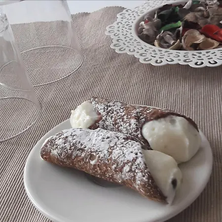 Oda ve Kahvaltı Sweet Roma 315